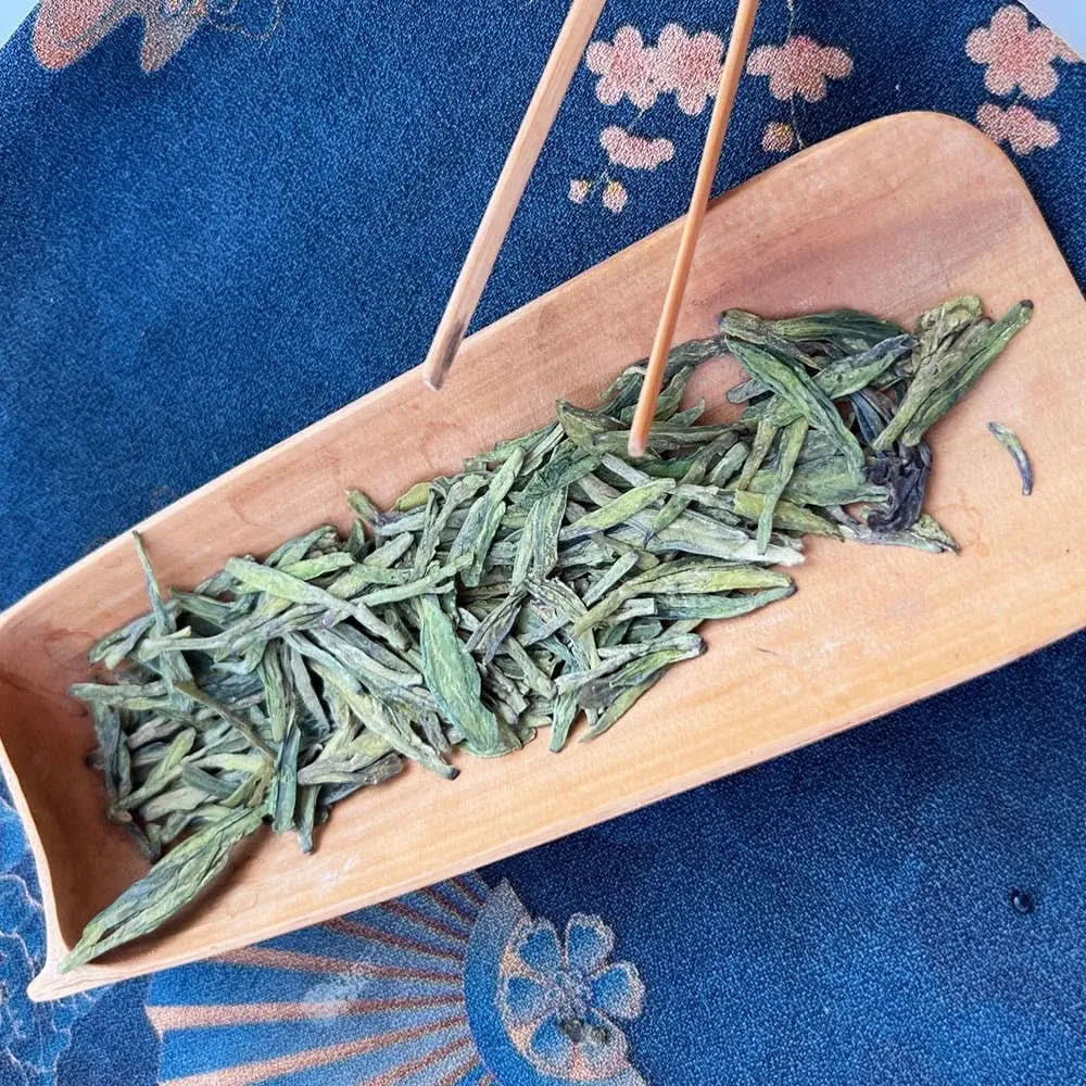 Premium Spring Pre-Qing Ming Long Jing Green Tea - Green Tea - - infusion.organic